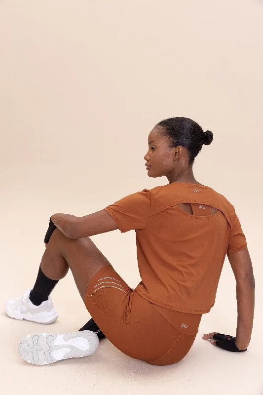 Cut Out Broad T-shirt Zippered Front Buttoned Front Snap Front