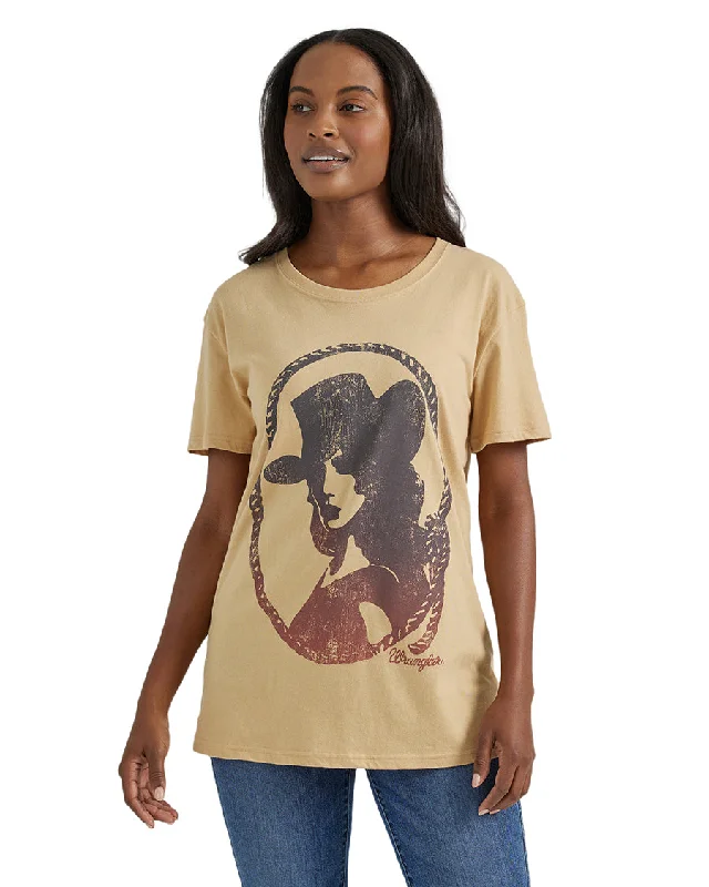 Women's Graphic Short Sleeve Boyfriend Fit T-Shirt Welt Pockets Slit Pockets Flap Pockets
