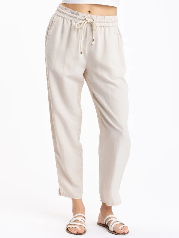 Winnie Breezy Linen Pant 26" Chic Capri Pants