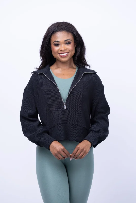 Varley Rhea 1/2 Zip Sweatshirt in Black Hoodie with Raglan Sleeves Sporty Comfortable