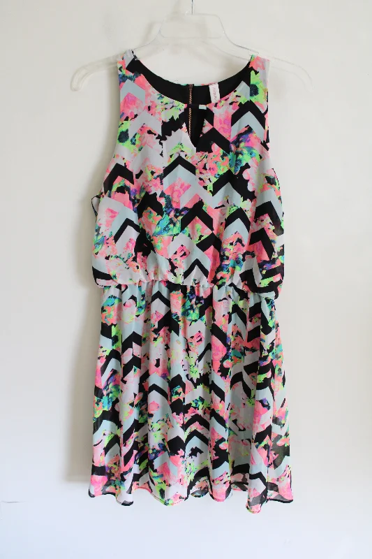 Xhilaration Neon Patterned Chiffon Dress | M Tunics Solid Classic