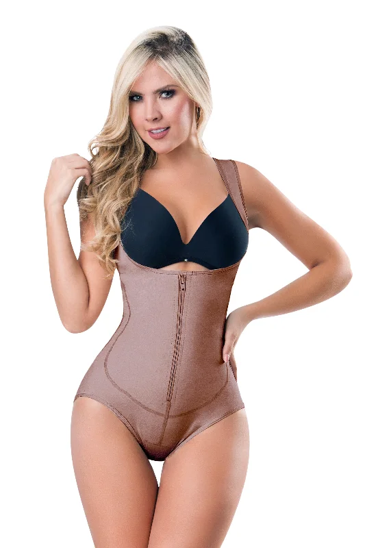Open Bust Bodysuit with Panty Comfortable Ruffled Bodysuit