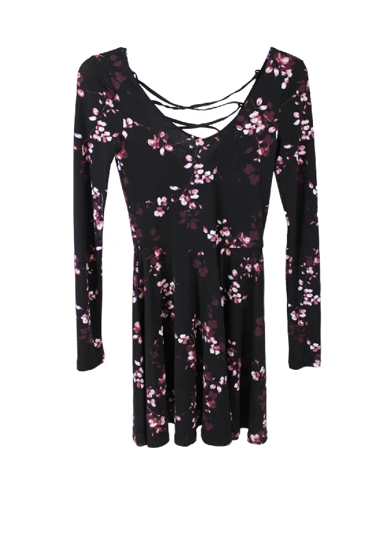 Aeropostale Black Floral Stretch Dress | XS Tunics Trendy modern
