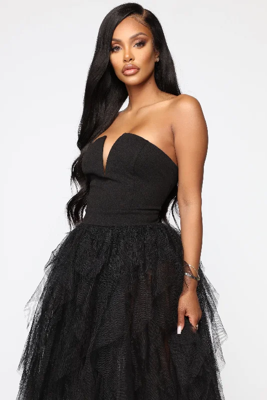 Caught My Eye Tube Maxi Dress - Black