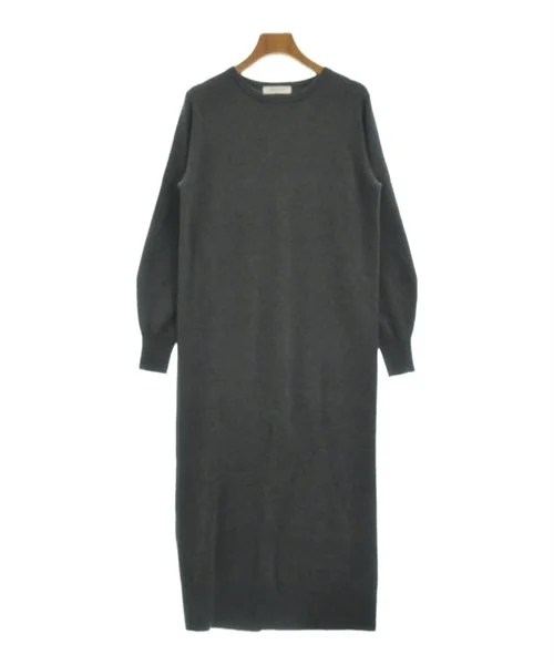 La TOTALITE Dresses