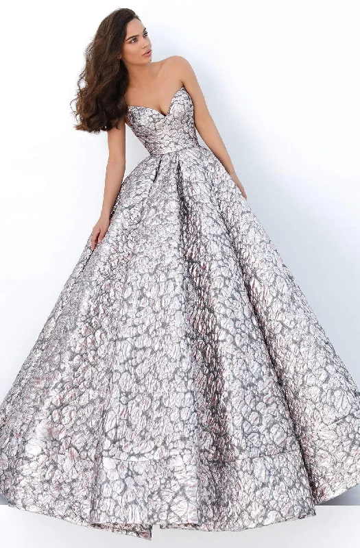Tarik Ediz - 93878 Sweetheart Embossed Voluminous Gown
