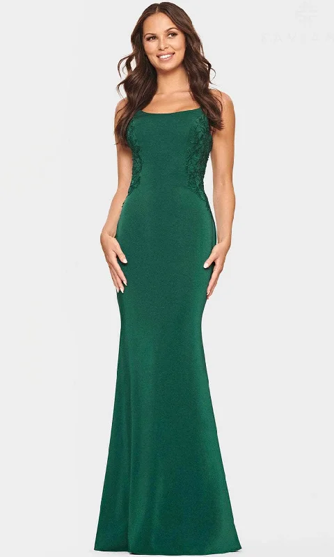 Faviana S10867 - Lace Applique Scoop Neckline Evening Dress Pleated Skirt Elegant